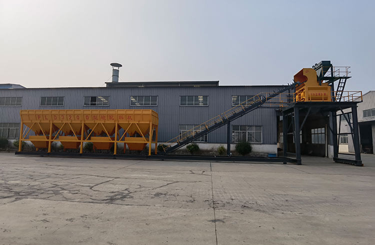 HZS120 large concrete batch plant layout and floor space